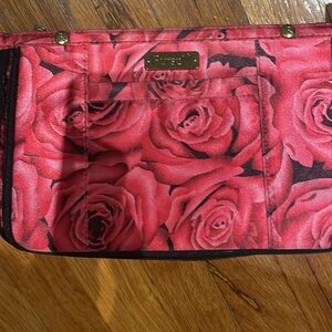 Cosmetic organiser not new color red 7 pickets inside